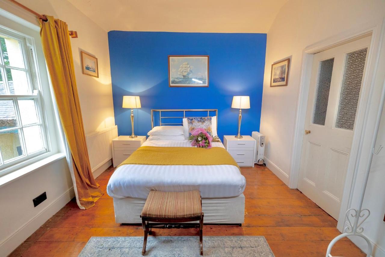 Clone Country House Aughrim Exterior foto The Blue Room