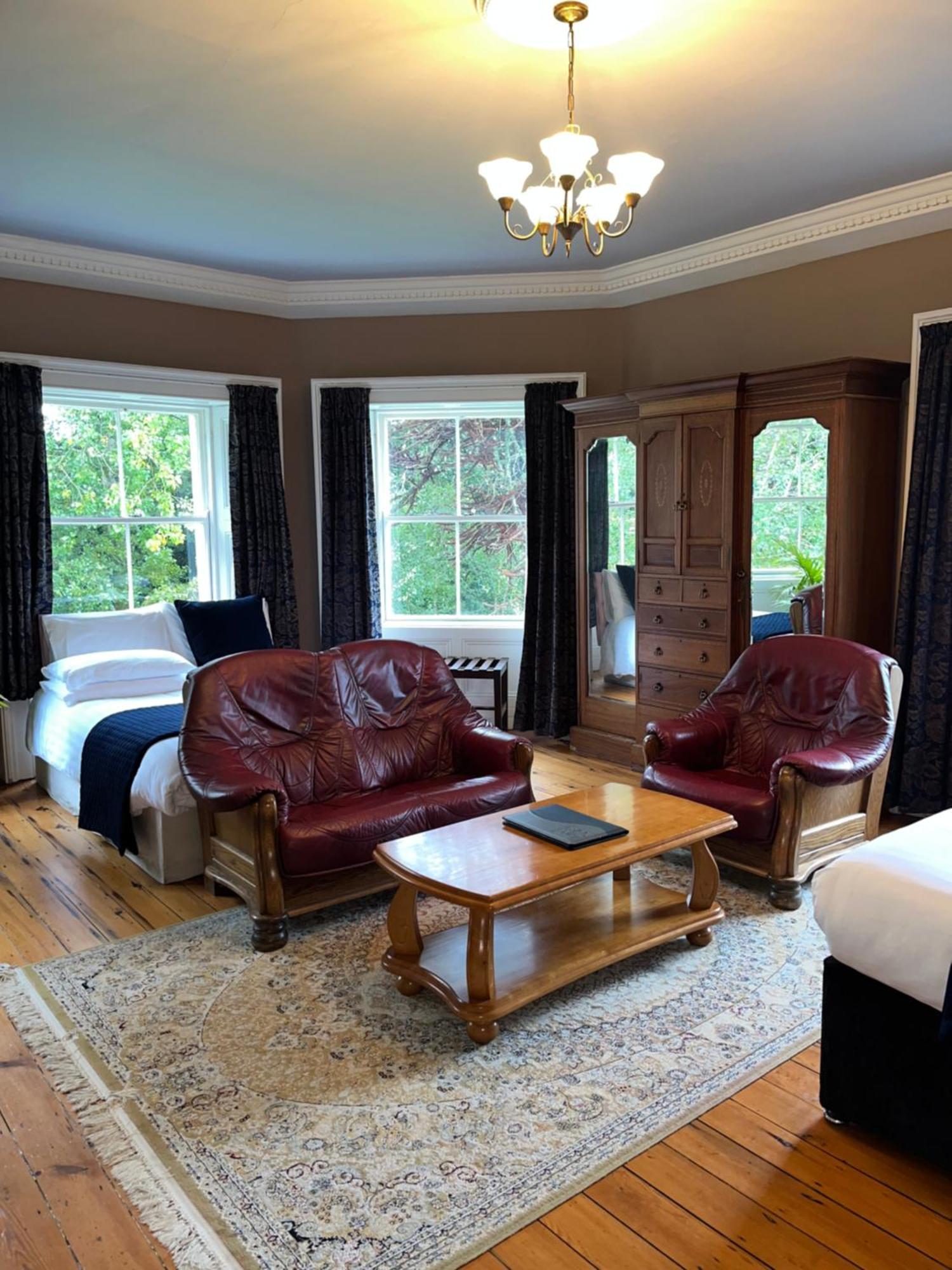 Clone Country House Aughrim Exterior foto A room at the B&B
